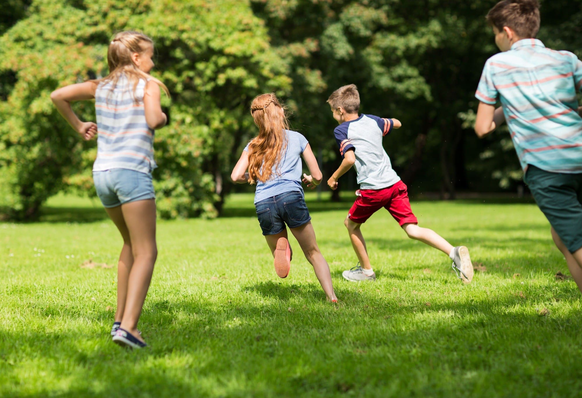 Fun and free outdoor games for children